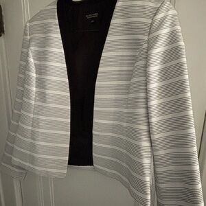 Evan Picone White Jacket with Black Trim and Thin Stripes